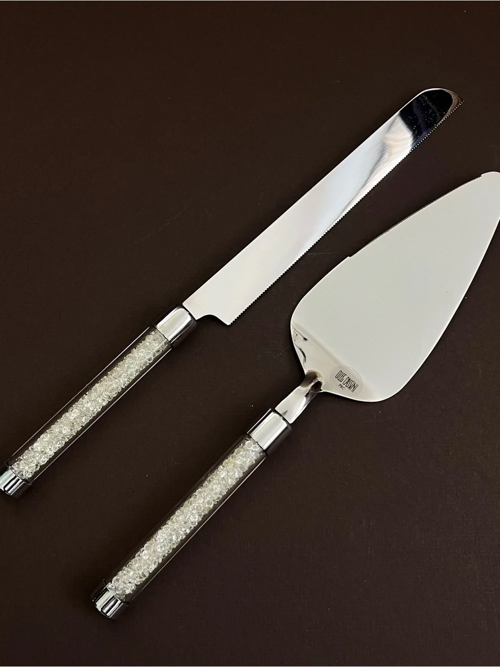 Oleg Cassini Crystal Handle Wedding Cake Serving Set